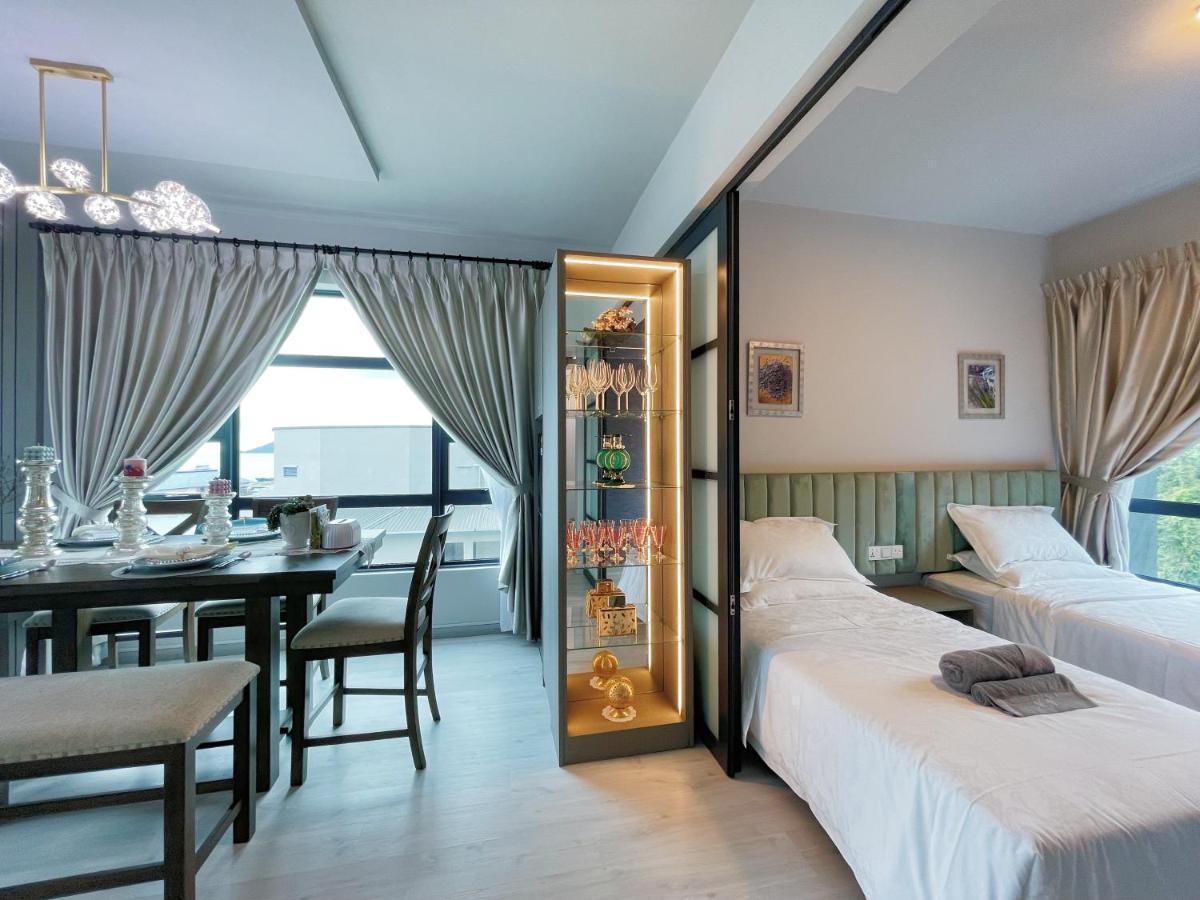 Seaside Lavender Suite Jesselton Quay Citypads โกตาคินาบาลู ภายนอก รูปภาพ